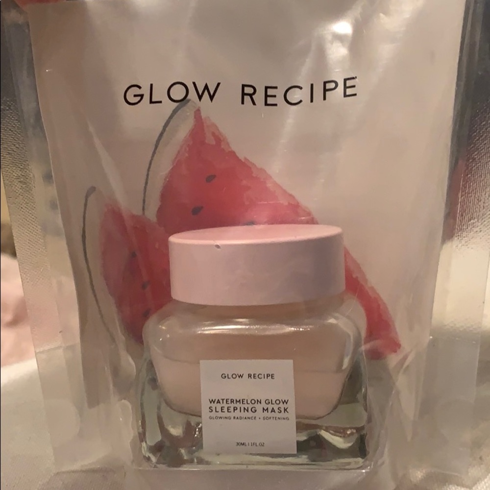 Glow recipe watermelon glow sleeping mask